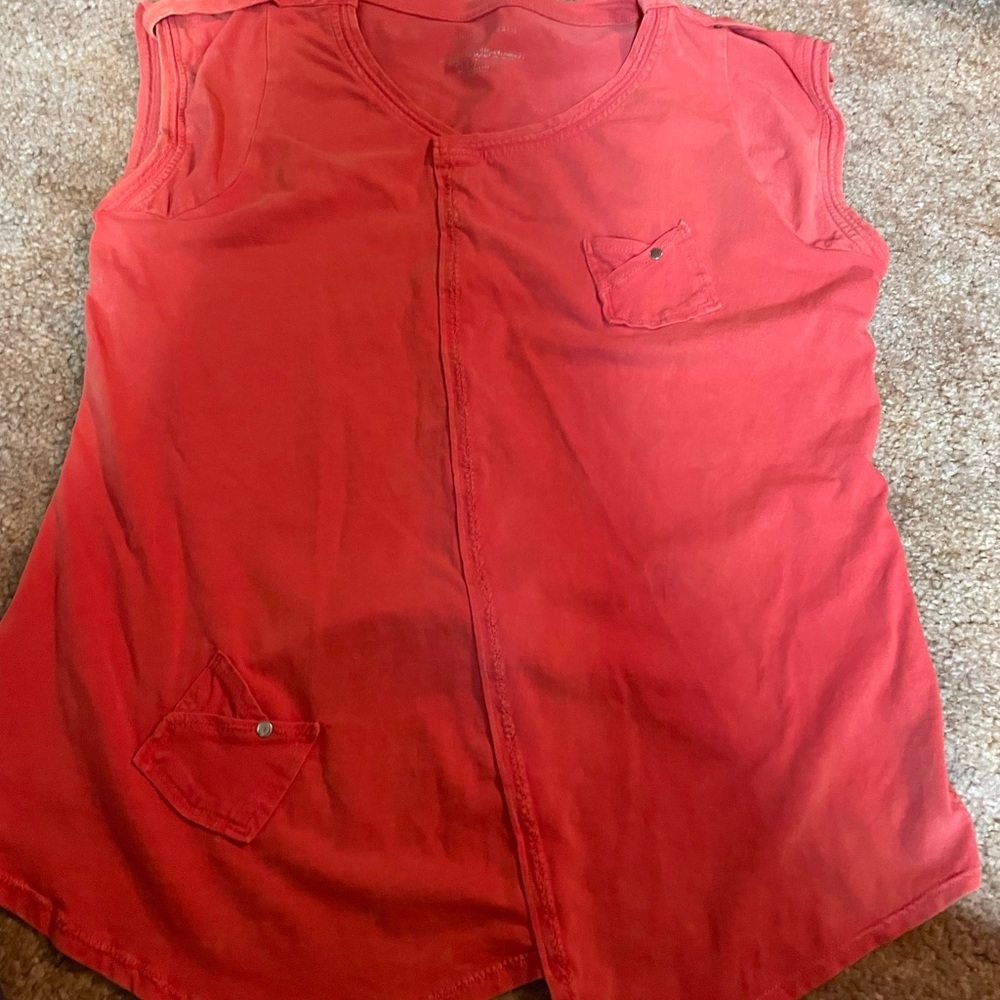 Sleeveless Red Top with Pockets size large